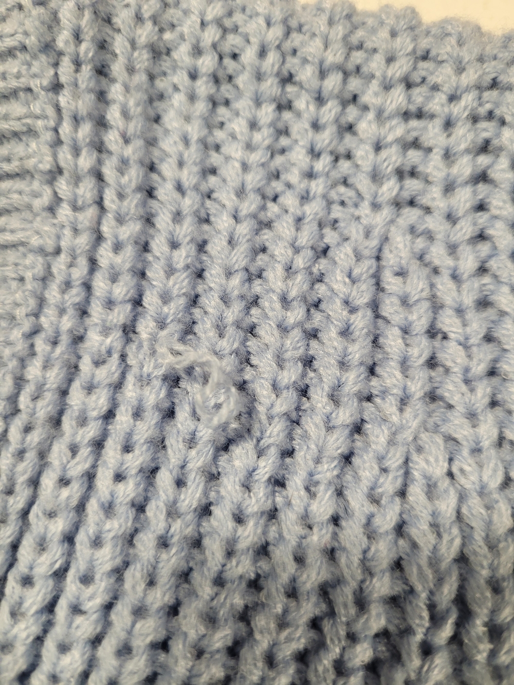 H&M Light Blue V-Neck Knit Sweater Vest with Cream Trim - Picture 5 of 5